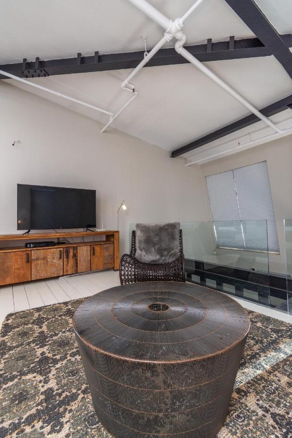 Luxury Penthouse In Wolroy House Apartment Кейптаун Екстериор снимка